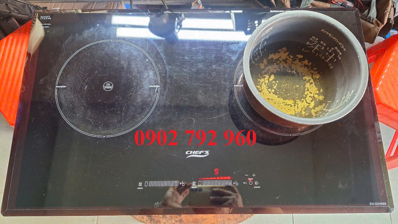 Sửa bếp từ Chefs DIH 888 lỗi mất nguồn