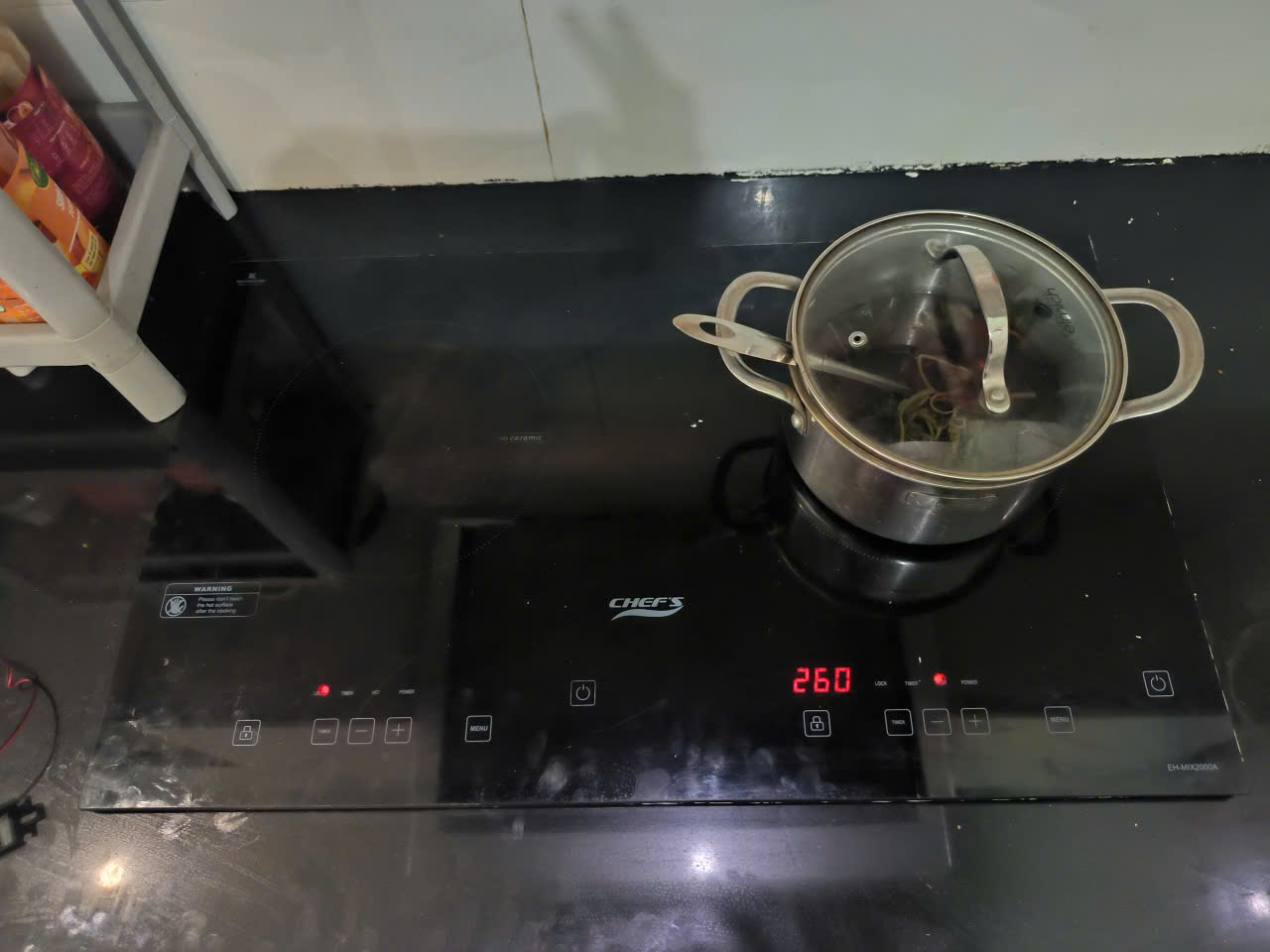 Sửa bếp từ Chefs Mix200a lỗi mất nguồn tại Quận 5 – Tân Đại Phát