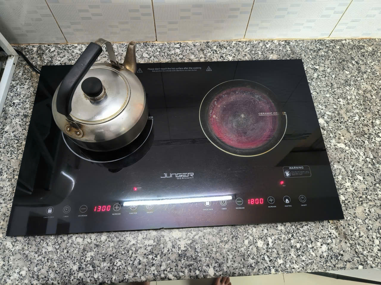 Sửa bếp Junger lỗi EC tại nhà khách hàng đường Lưu Hữu Phước, Quận 8